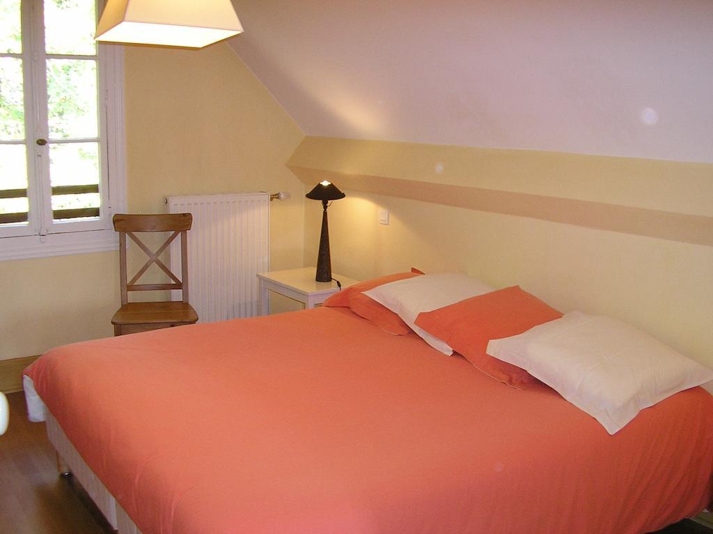 Maison Aux Iris Apartment Challes-les-Eaux Room photo